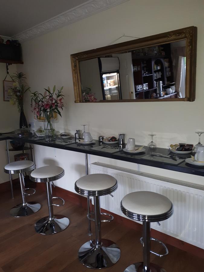 Goldendawn Guest House Citywest Dış mekan fotoğraf