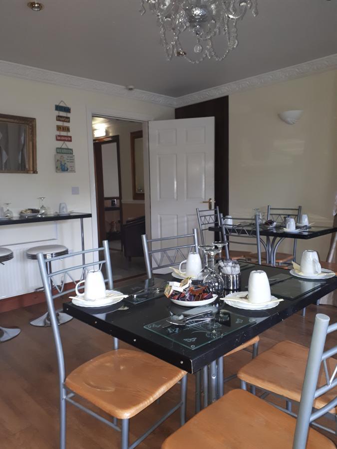 Goldendawn Guest House Citywest Dış mekan fotoğraf